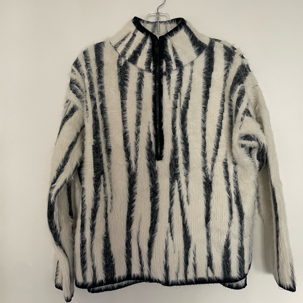 Anthropologie Cindy Eyelash Half-Zip Pullover